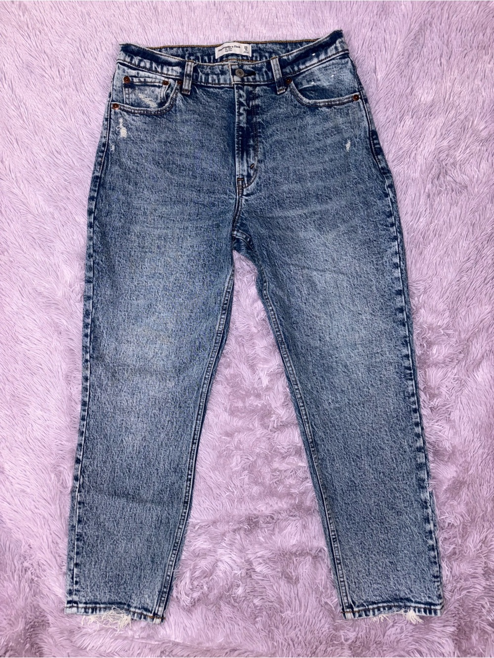 Abercrombie and Fitch Mom Jean size 8
